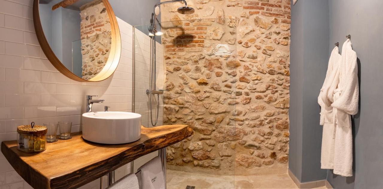 El Palauet Del Priorat Hotel Cornudella de Montsant Luaran gambar