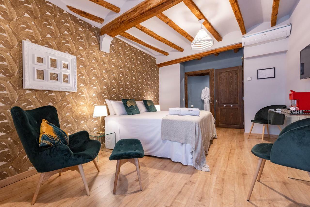El Palauet Del Priorat Hotel Cornudella de Montsant Luaran gambar