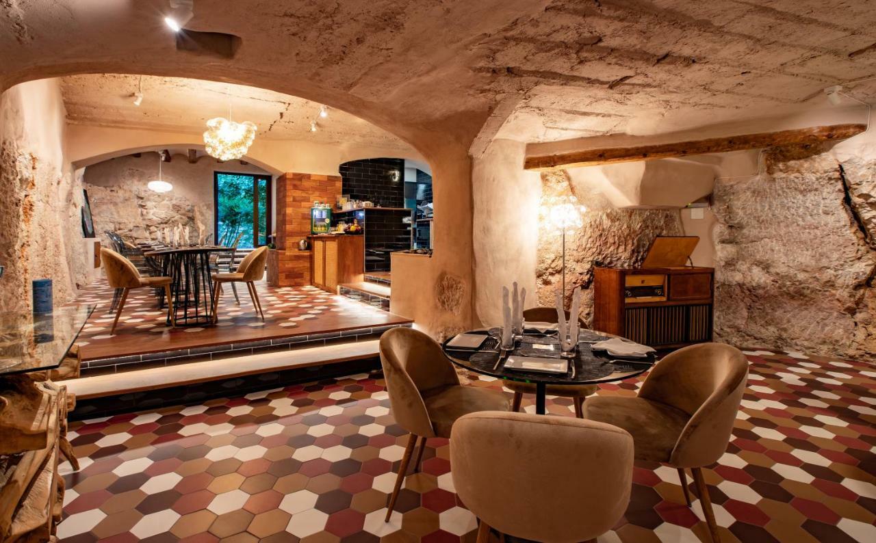 El Palauet Del Priorat Hotel Cornudella de Montsant Luaran gambar
