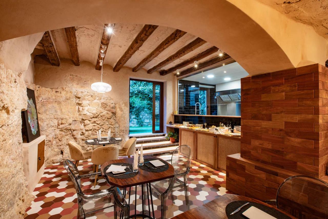 El Palauet Del Priorat Hotel Cornudella de Montsant Luaran gambar